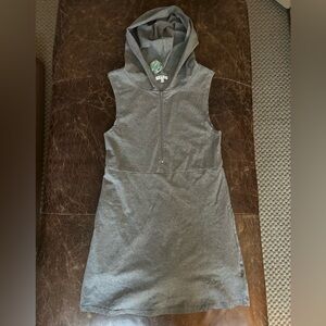 TCEC Gray Sleeveless Athletic Dress with Hood and Built-in Shorts